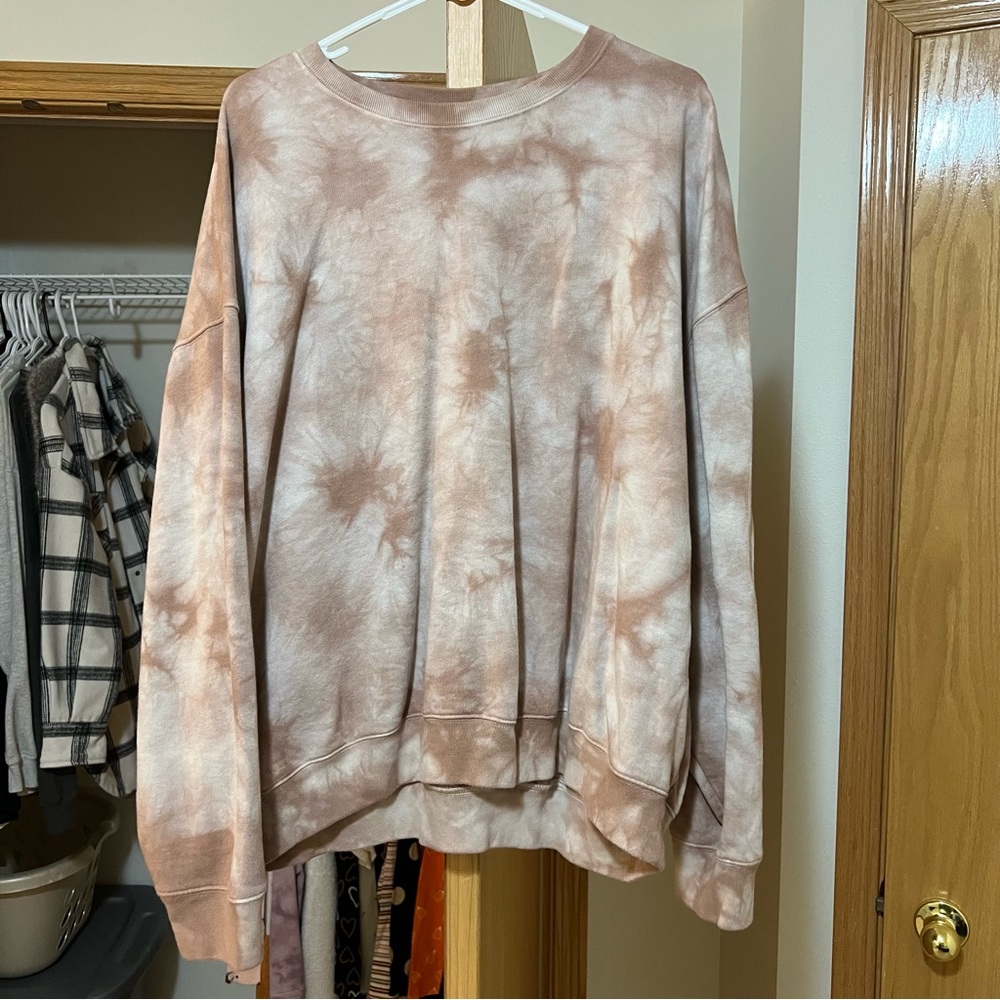PINK Oversized Crew